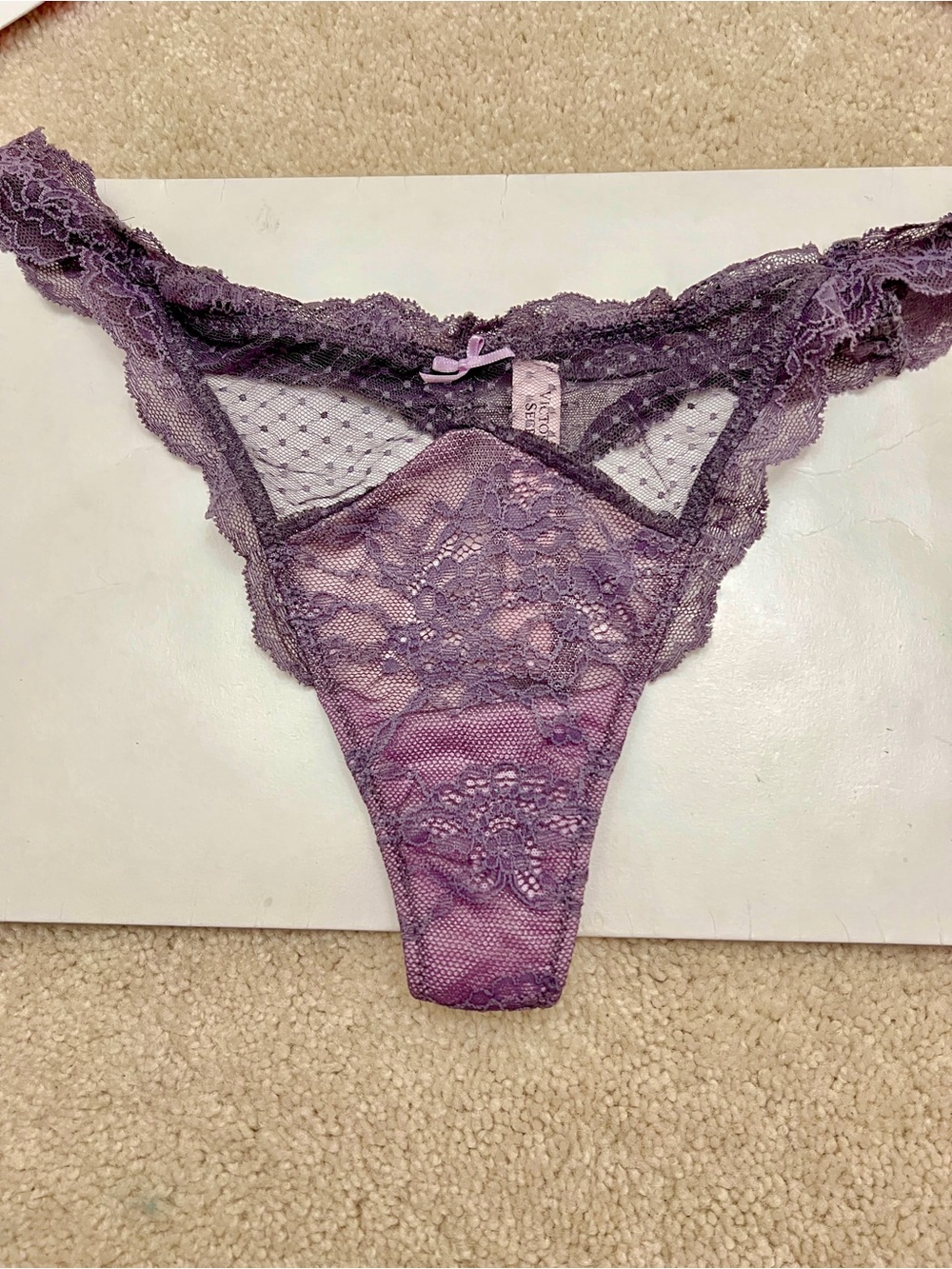 VTG Victoria’s Secret Dream Angels purple & gray Lace Mesh Thong Panties Large L